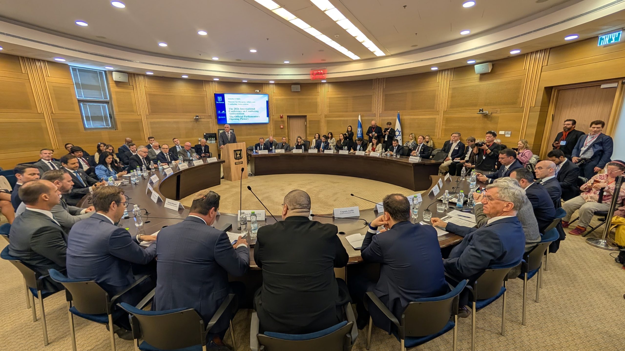 Eduardo Bolsonaro na Knesset critica Lula sobre terrorismo