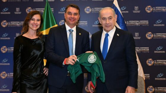 Flávio Bolsonaro reúne com Netanyahu e promete realinhar Brasil e
