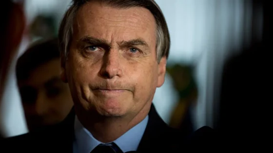 STM dá 10 dias para Bolsonaro se defender de perda de patente