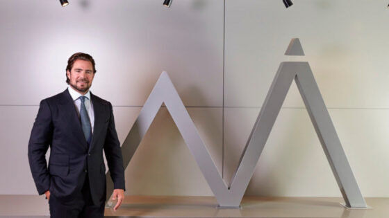 CAE adia depoimento presencial de Vorcaro para terça-feira