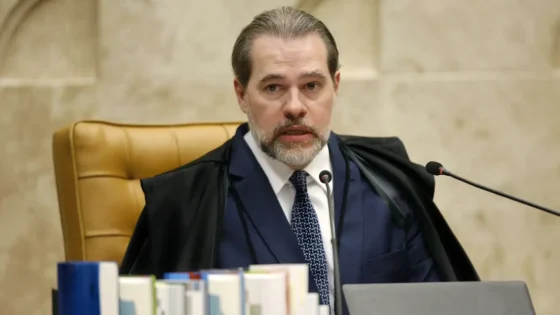 PF diz que Toffoli é suspeito de corrupção passiva