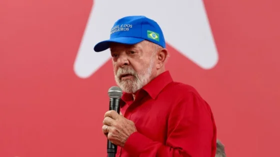 Lula diz que eleição é guerra e acabou o Lulinha paz e amor