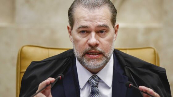 Toffoli nega acesso a dados de celular de Vorcaro