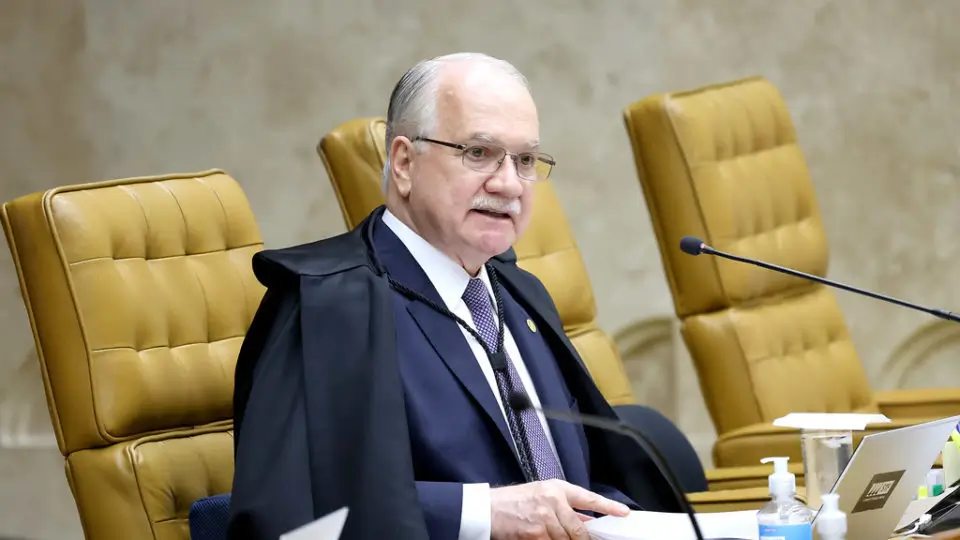 Fachin mantém sigilo de empresa de Toffoli