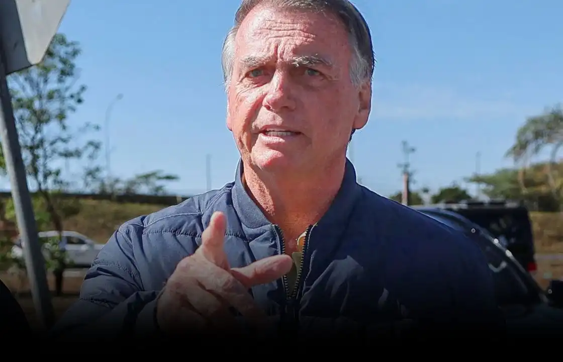 Moraes nega pedido de Bolsonaro para cunhado ser seu cuidador