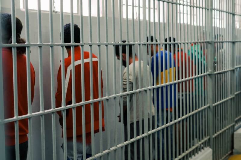9 em cada 10 brasileiros apoiam redução da maioridade penal