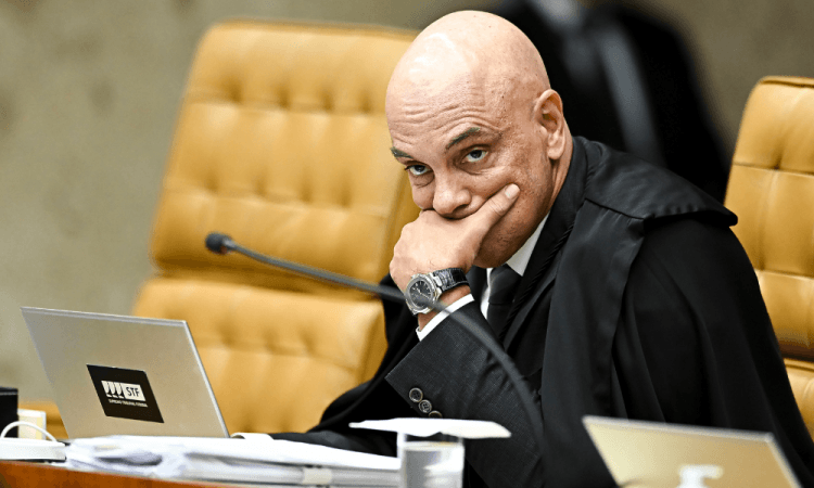 Moraes manda prender empresário condenado por bloqueios em rodovias