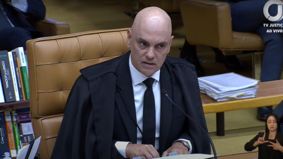 Depoimento de Flávio Bolsonaro a Moraes é marcado para 28 de julho