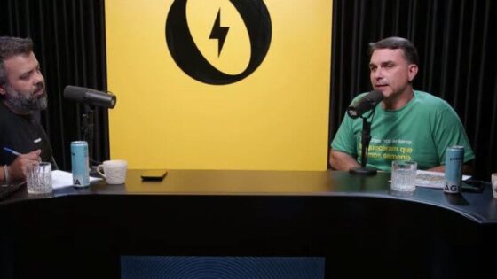 Flávio Bolsonaro acusa STF de interferir nas eleições