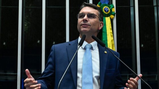 Flávio defende castração química para pedófilos e estupradores