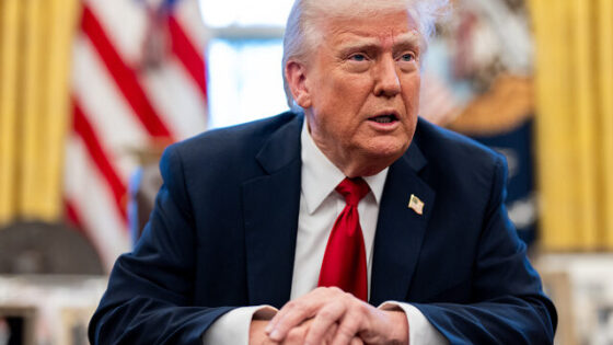 Trump demite últimos membros da Comissão de Assistência Eleitoral dos EUA