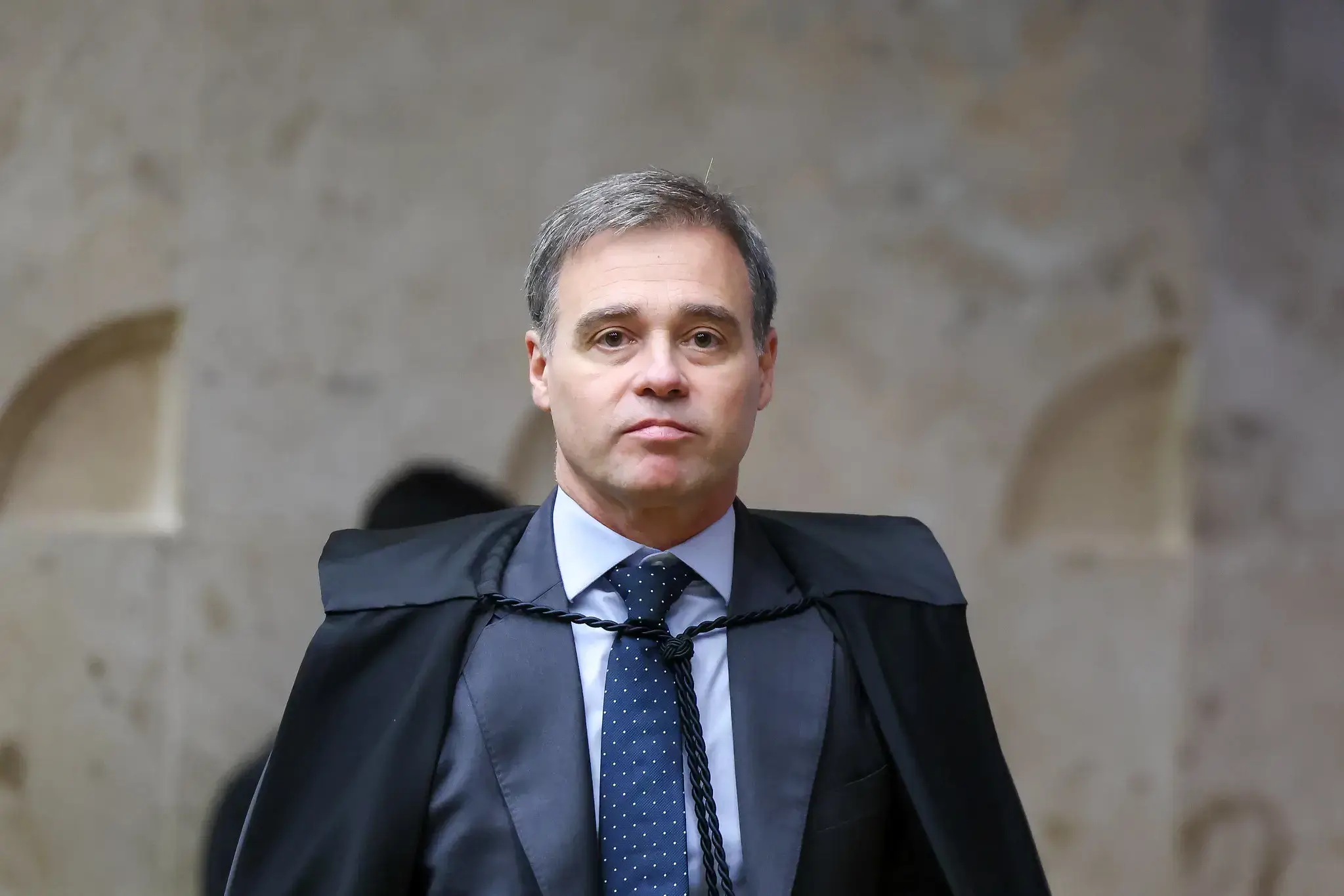 STF é o ápice do poder e traz infelicidade, diz Mendonça