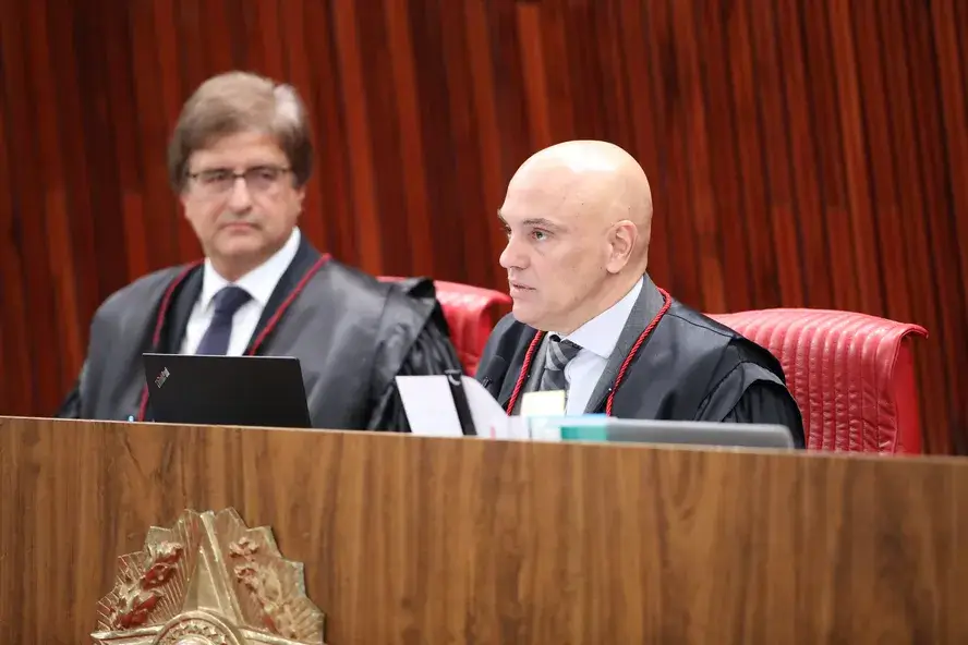 Daniel Vorcaro é preso após pedido a Moraes sobre PF