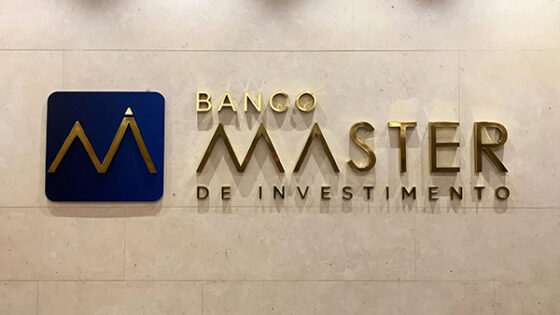 Banco Master Moraes: cartões de R$ 300 mil para filhos