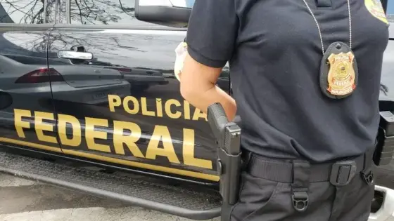 PF arquiva apuração sobre interferência dos EUA nas eleições