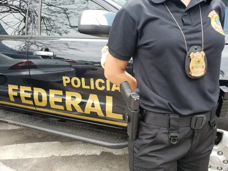 PF arquiva apuração sobre interferência dos EUA nas eleições